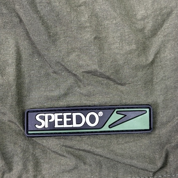 SPEEDO Men's green swim shorts /trunks - Picture 2 of 10